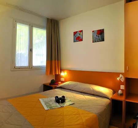 홀리데이파크 Vvf Pays Basque *